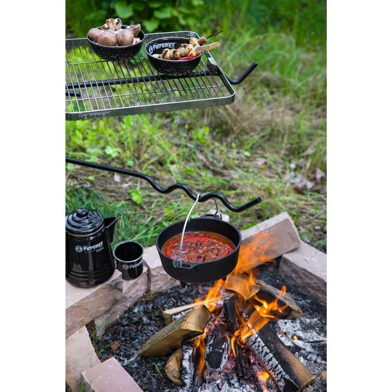Petromax Dutch Oven FT4.5-4.5QT - Avec Pieds Petromax Dutch Oven FT4.5-4.5QT - Avec Pieds -Camping En Plein Air Boutique petromax dutch oven ft45 45qt avec pieds 3
